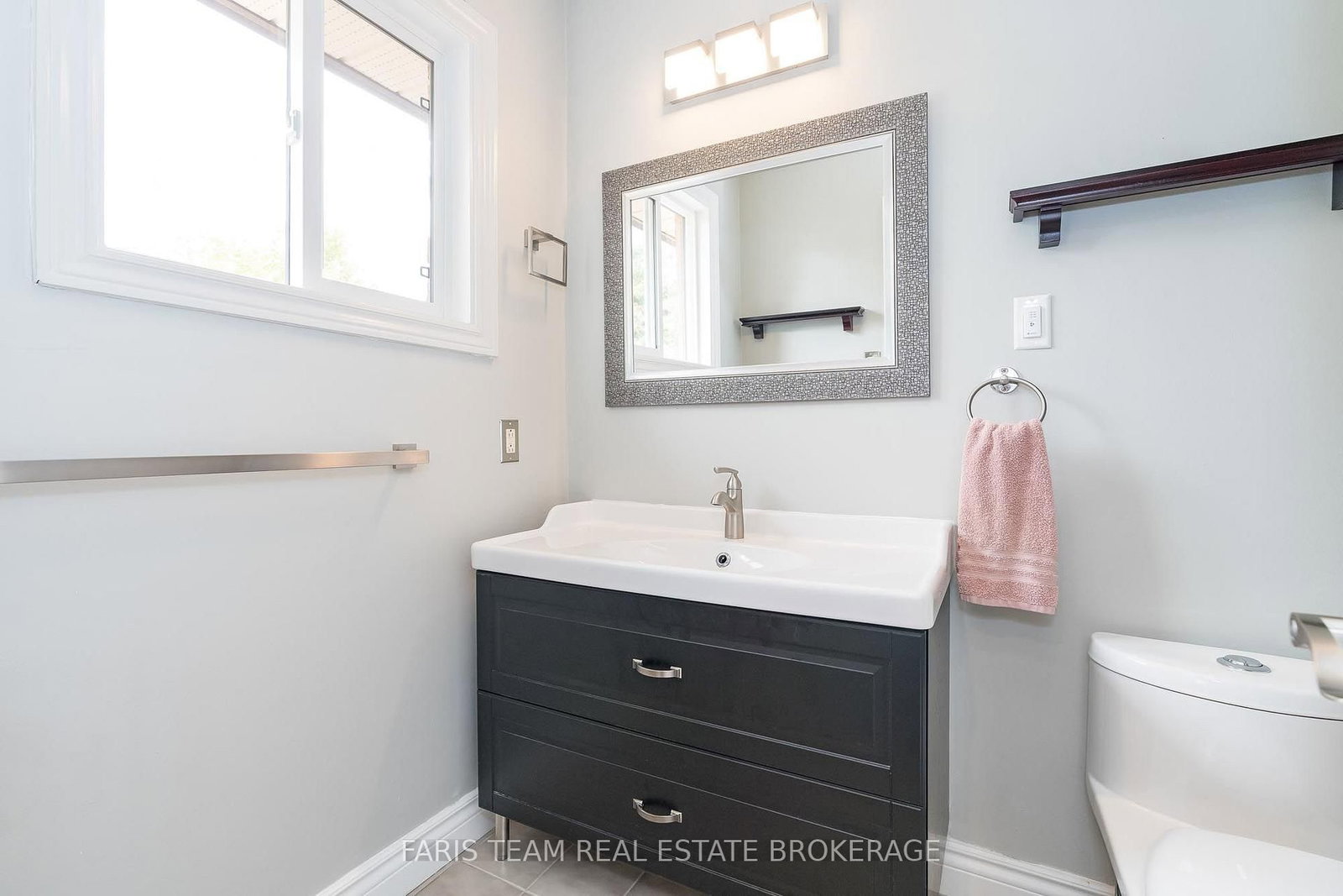 2032 Chantler Street • Innisfil, ON photo 21