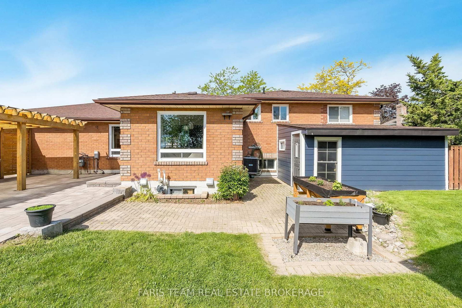 2032 Chantler Street • Innisfil, ON photo 38