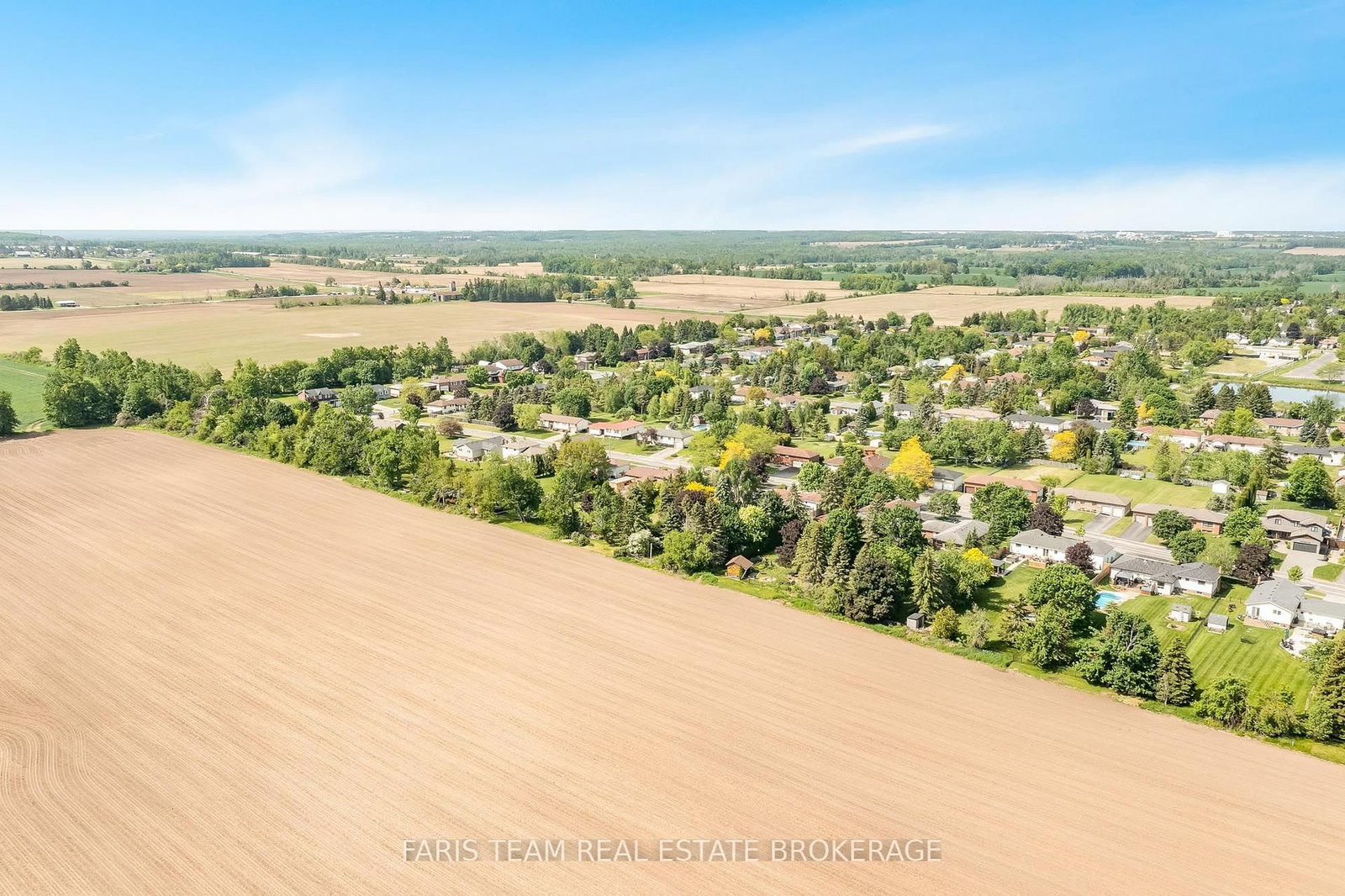 2032 Chantler Street • Innisfil, ON photo 48