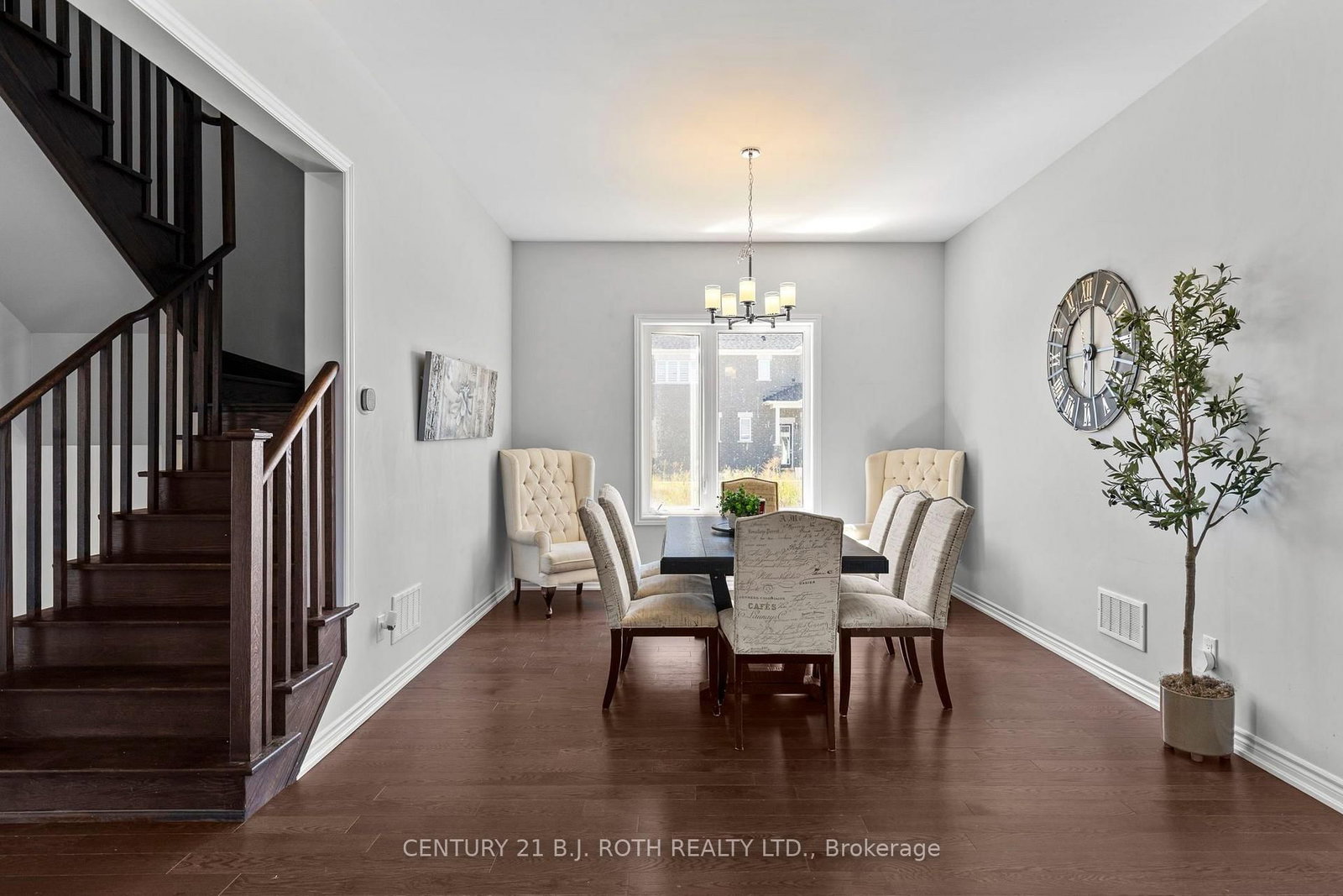 6 Henderson Street • Essa, ON photo 10