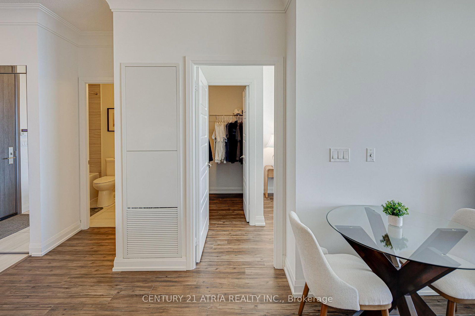 25 Water Walk Drive • #RG15 • Markham, ON photo 7