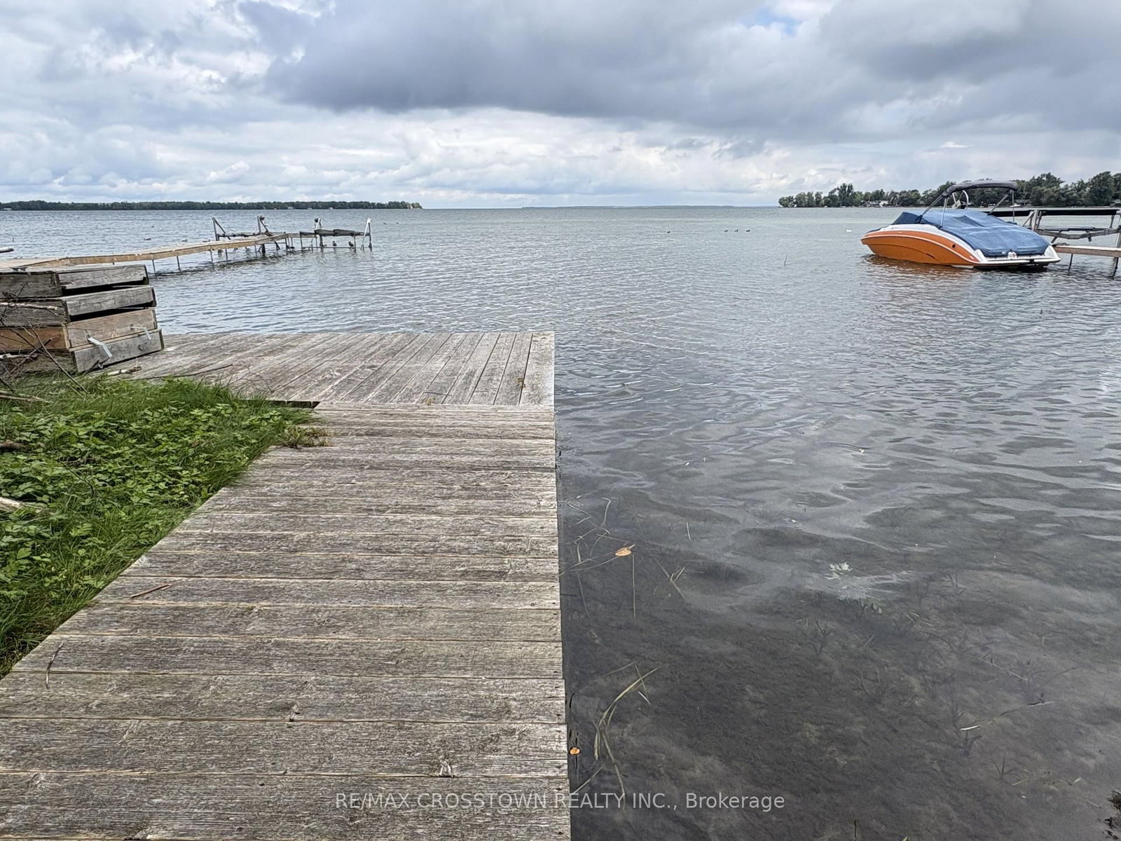 128 Moores Beach Road • Georgina, ON photo 4