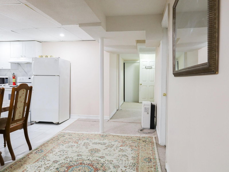 1 Bed 1Bath Basement - 77 Rushingbrook Drive