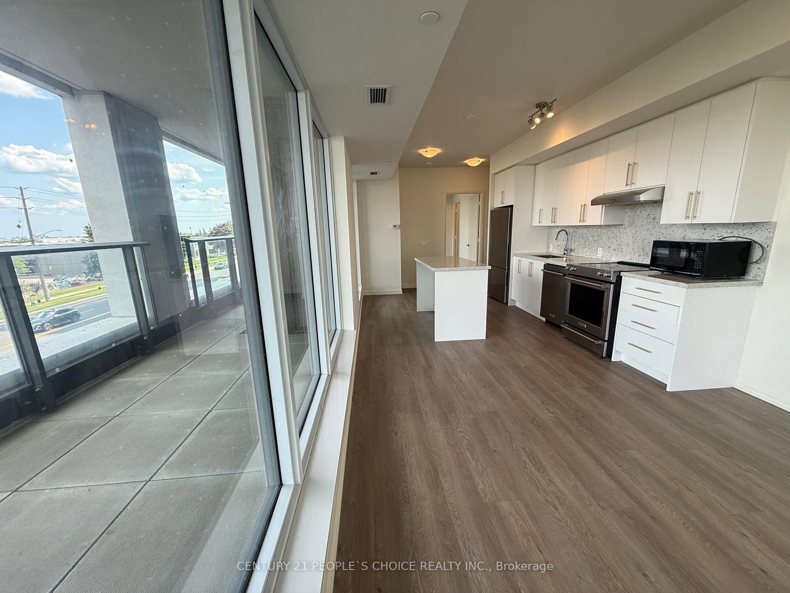8960 Jane Street • #205 • Vaughan, ON photo 15