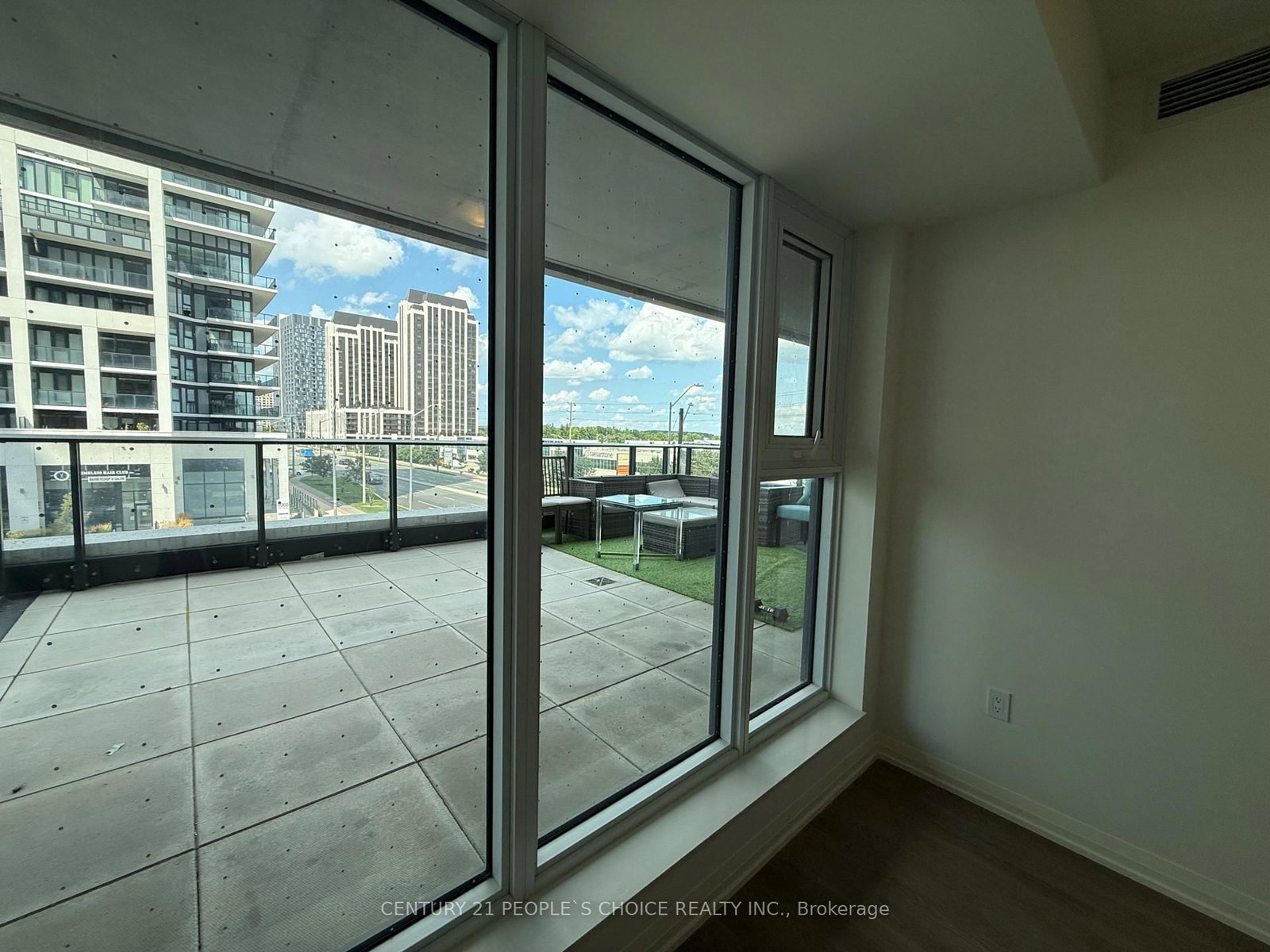8960 Jane Street • #205 • Vaughan, ON photo 24
