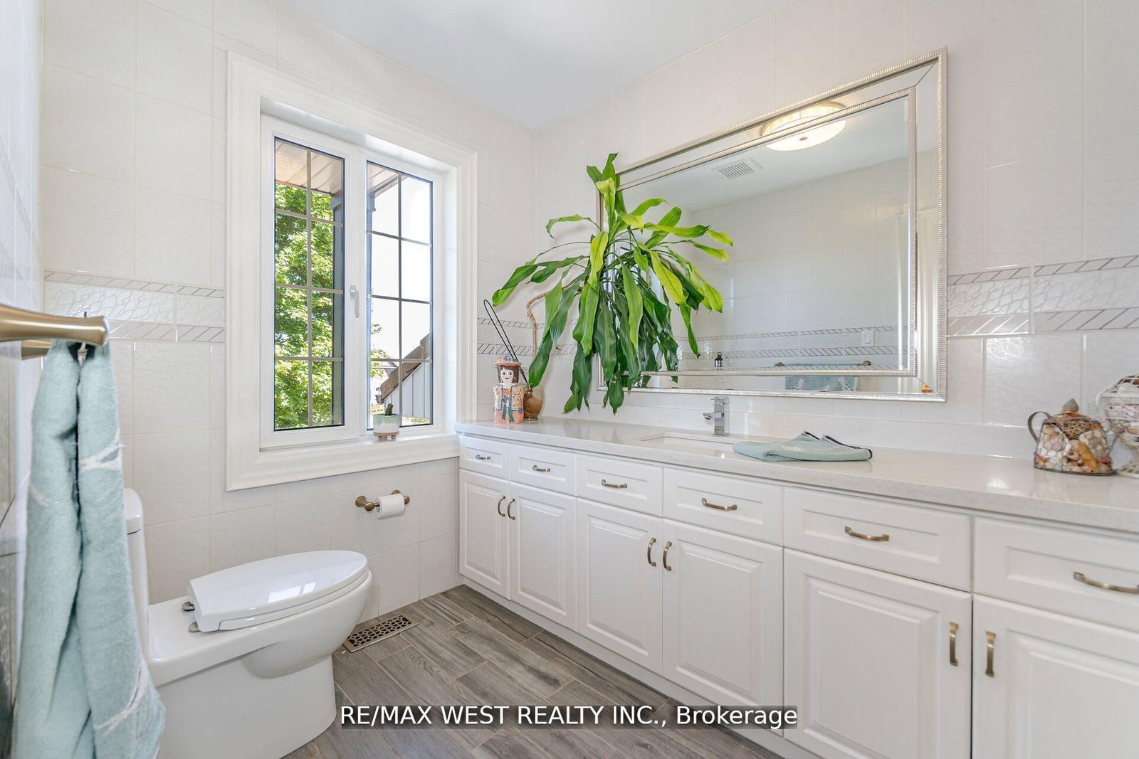 7 Stewart Crescent • Essa, ON photo 14