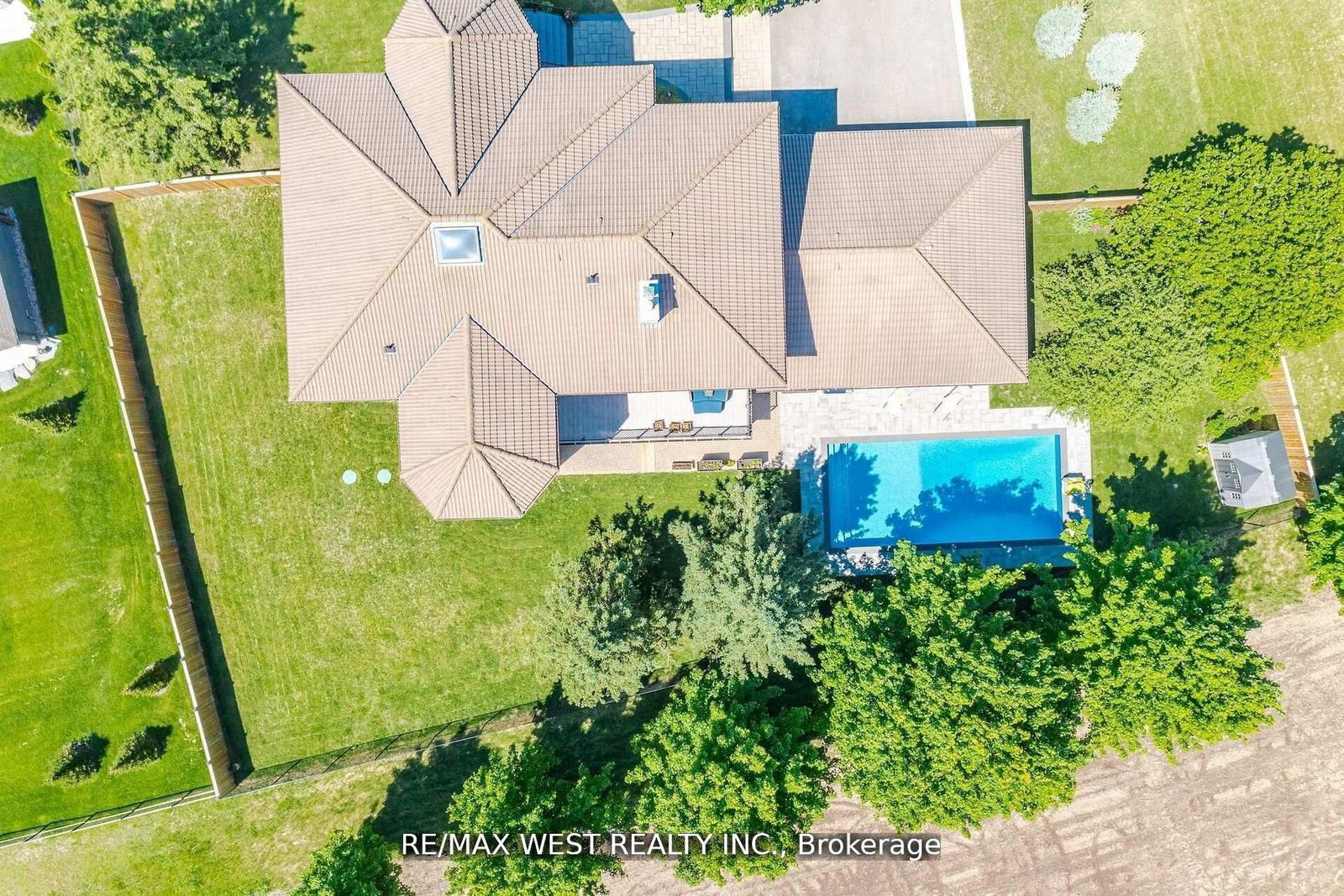 7 Stewart Crescent • Essa, ON photo 36