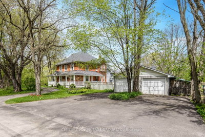 4 Thomas Street • Adjala-Tosorontio, ON photo 2