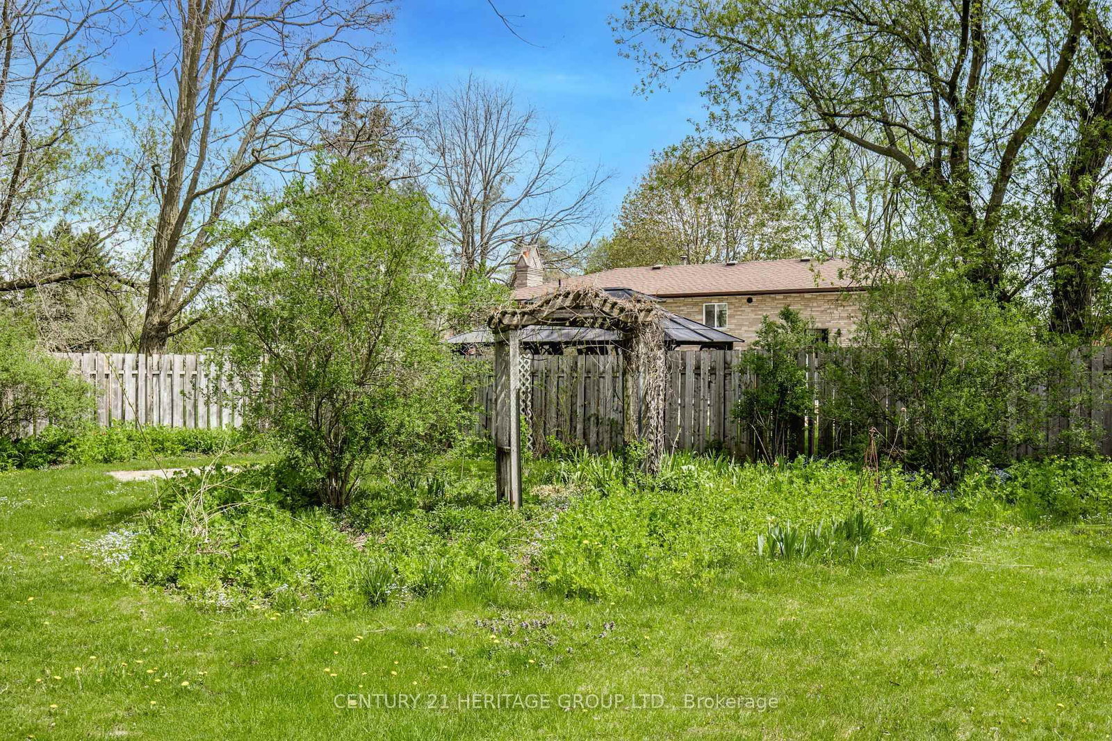 4 Thomas Street • Adjala-Tosorontio, ON photo 32
