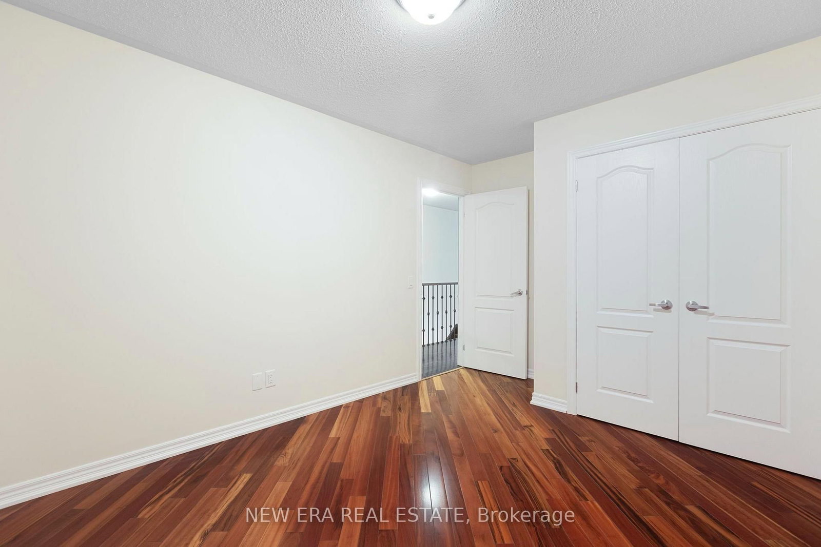 2 Lady Valentina Avenue • Vaughan, ON photo 18