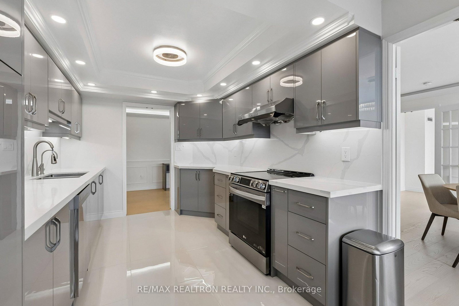 610 Bullock Drive • #1215 • Markham, ON photo 14
