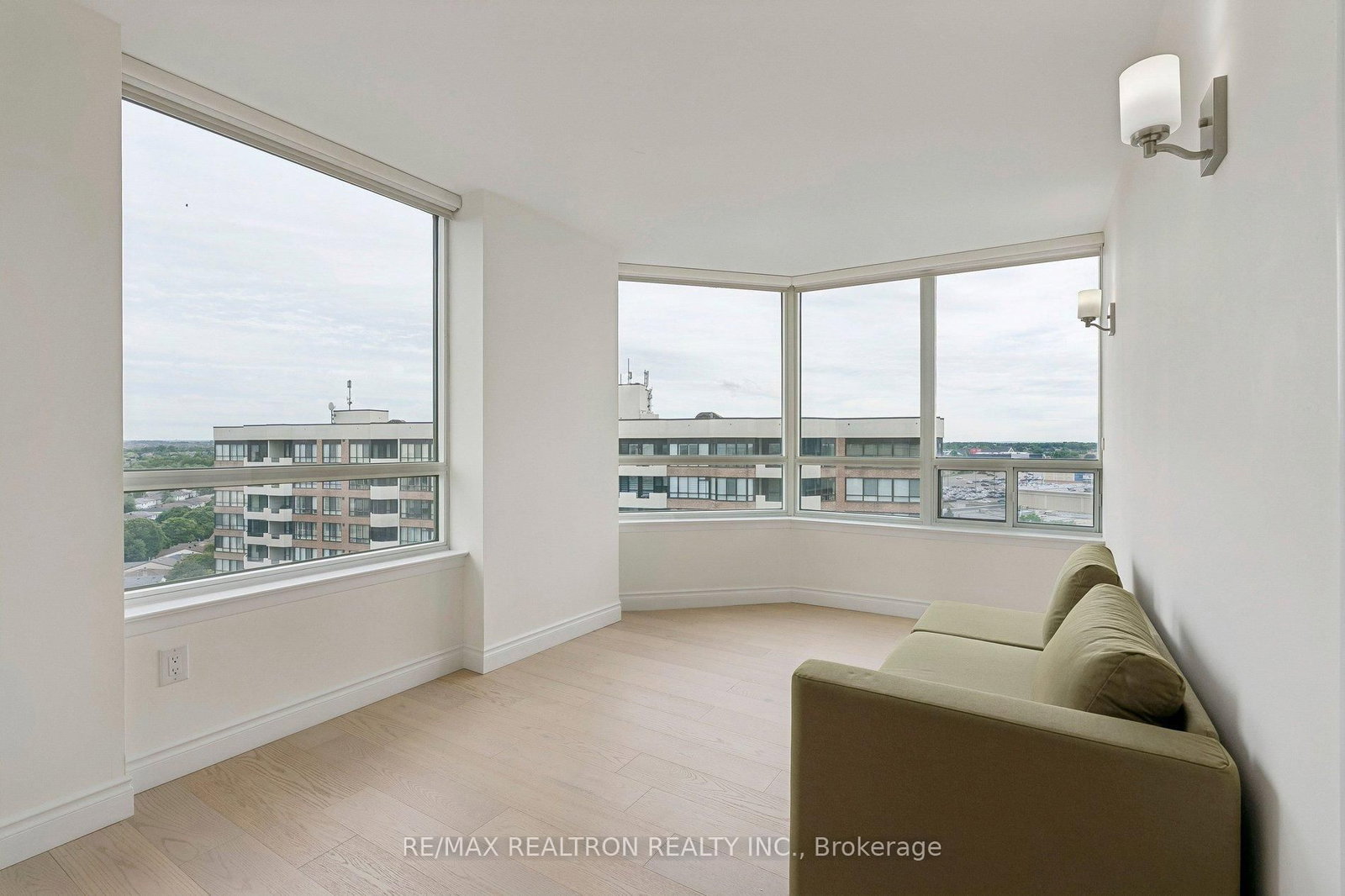 610 Bullock Drive • #1215 • Markham, ON photo 19