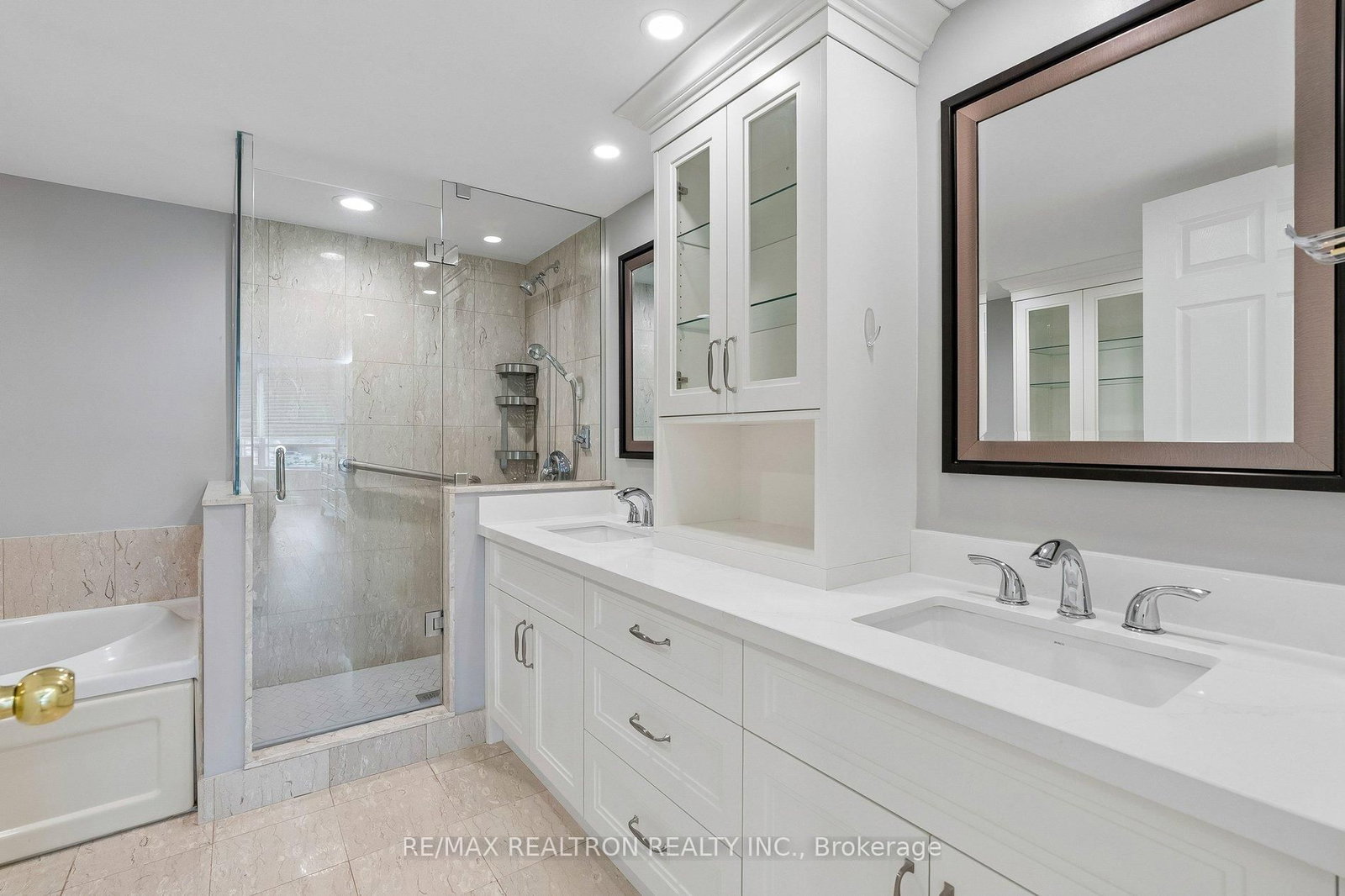 610 Bullock Drive • #1215 • Markham, ON photo 32