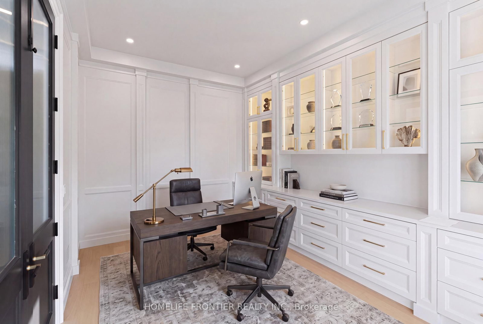 731 Woodland Acres Crescent • Vaughan, ON photo 18