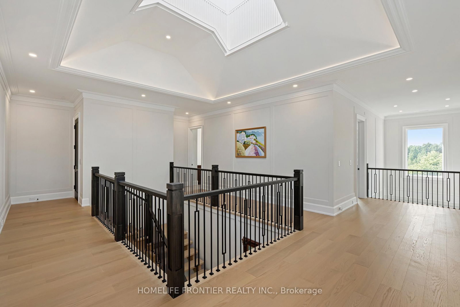 731 Woodland Acres Crescent • Vaughan, ON photo 20