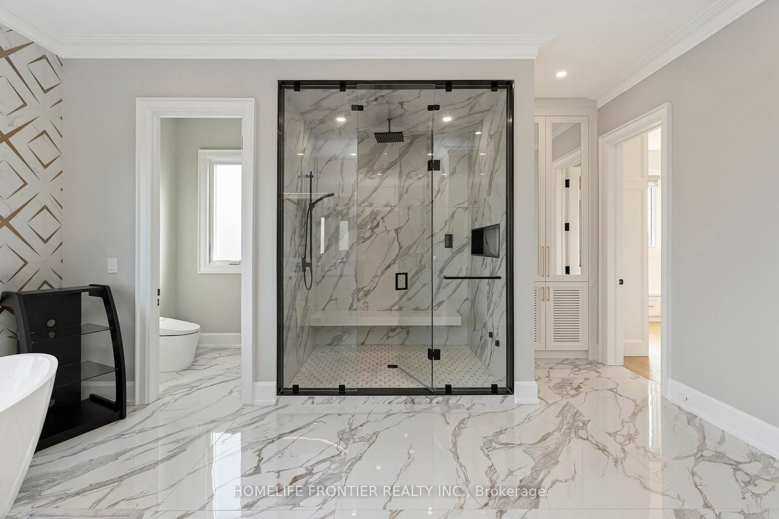 731 Woodland Acres Crescent • Vaughan, ON photo 24