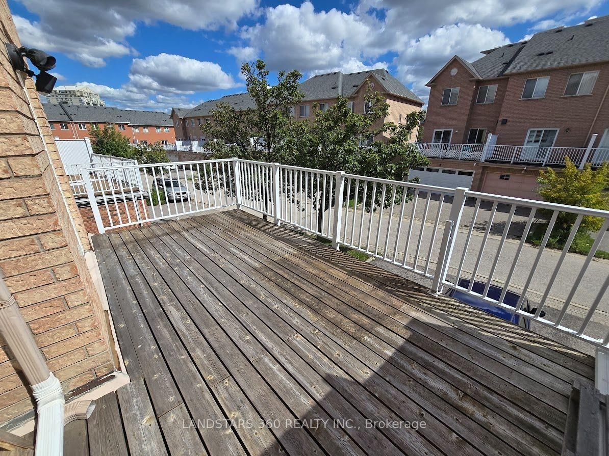 19 Azalea Gate Way • Markham, ON photo 31