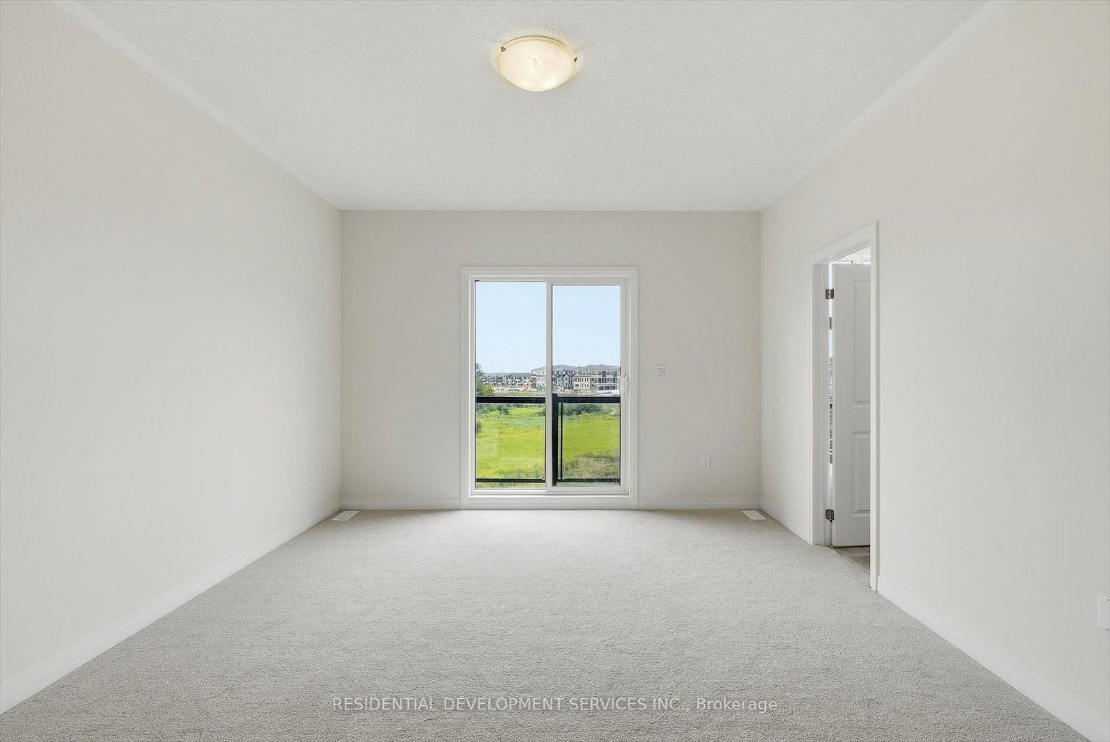 76 George Bales Lane • Richmond Hill, ON photo 11