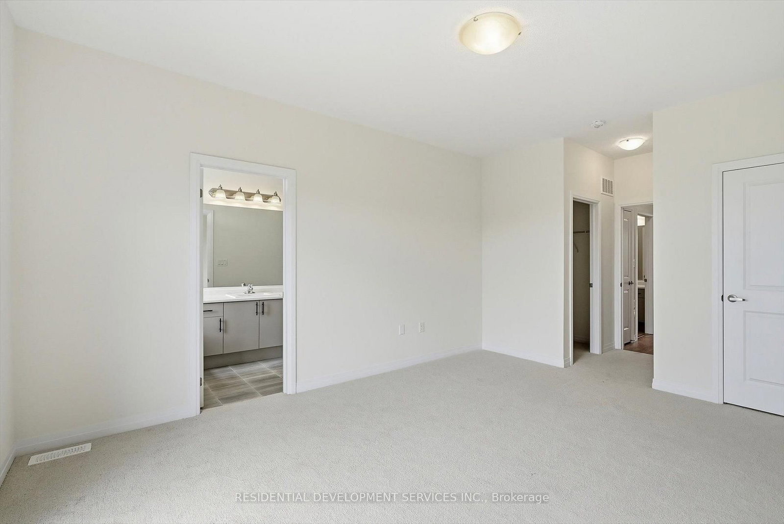 76 George Bales Lane • Richmond Hill, ON photo 14