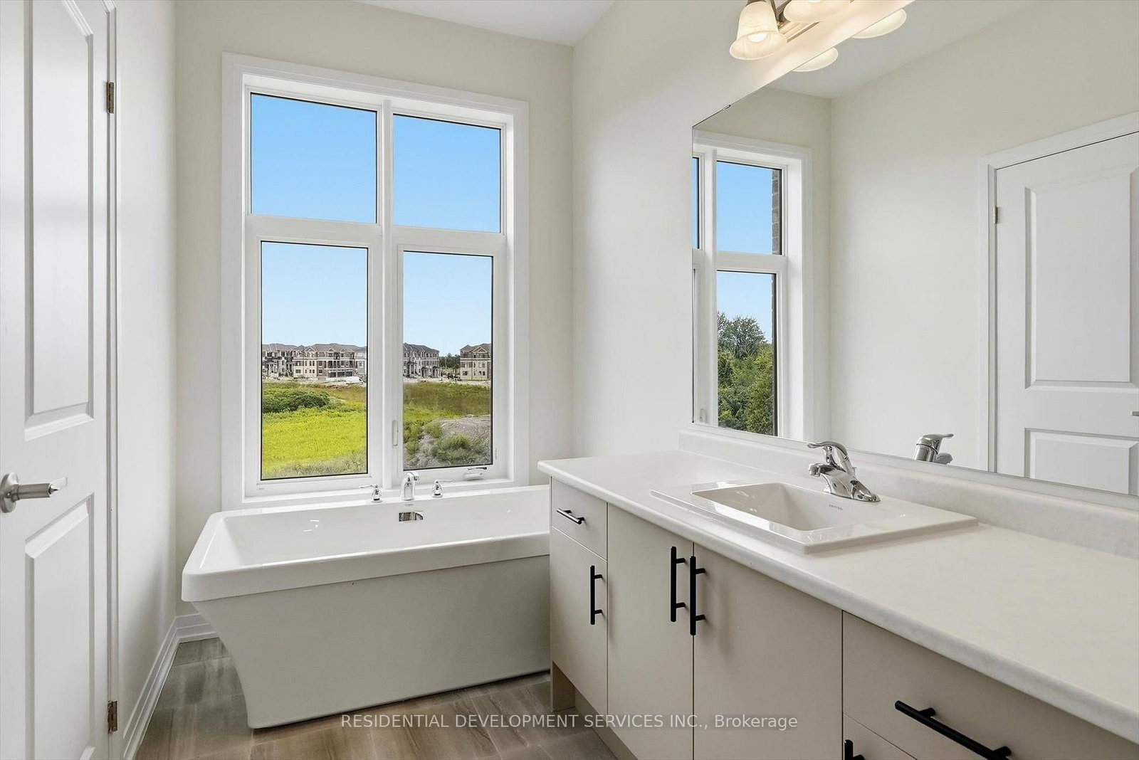76 George Bales Lane • Richmond Hill, ON photo 16