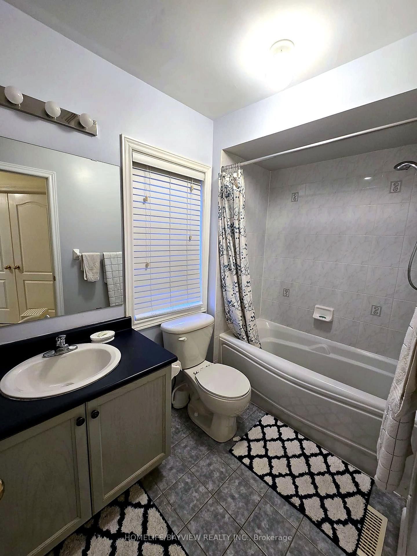 8 Townwood Drive • #7 • Richmond Hill, ON photo 19