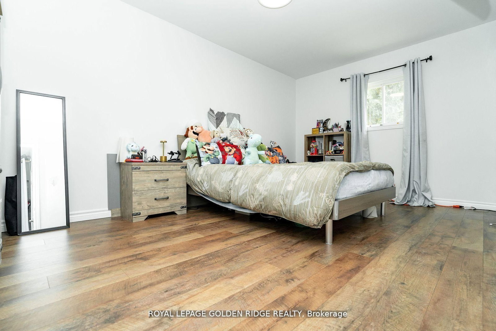 19 Lake Drive N • Georgina, ON photo 12