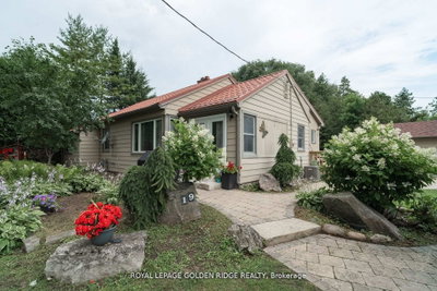 19 Lake Drive N • Georgina, ON photo 4