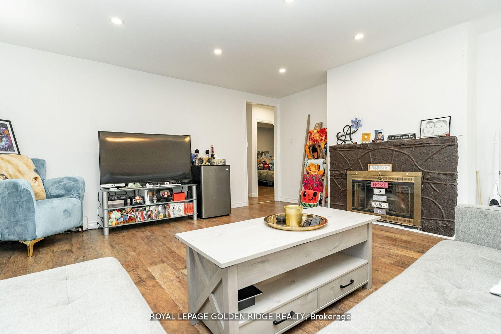 19 Lake Drive N • Georgina, ON photo 8