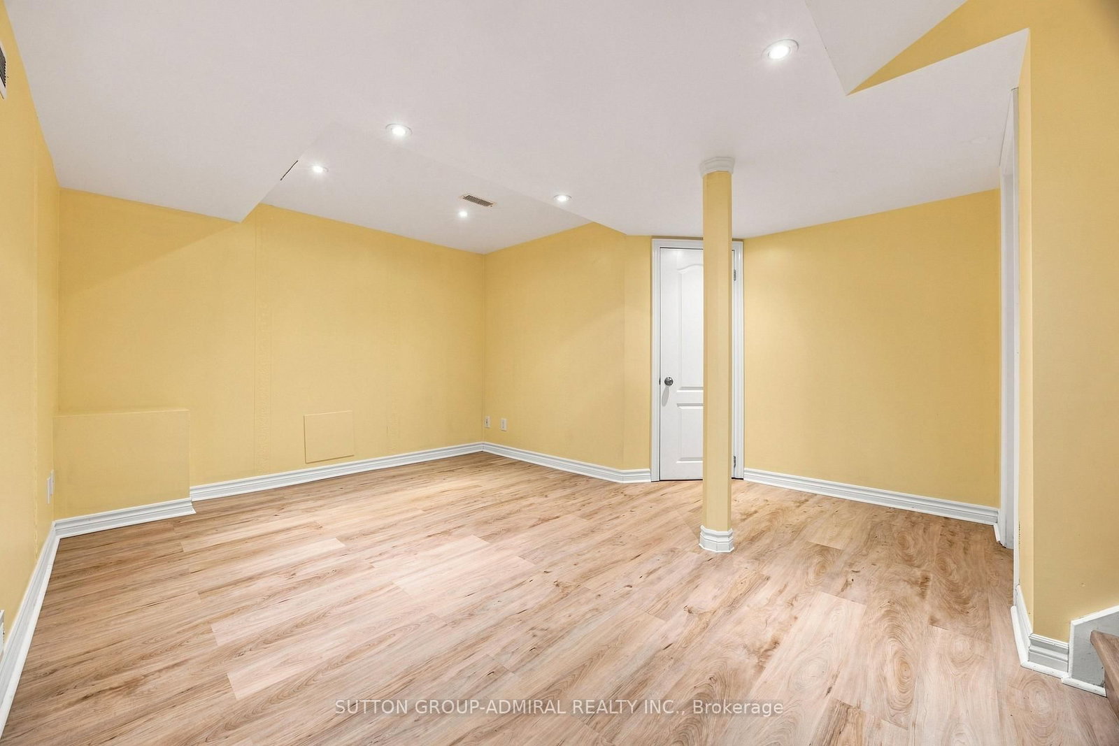 14 Craddock Street • Vaughan, ON photo 33