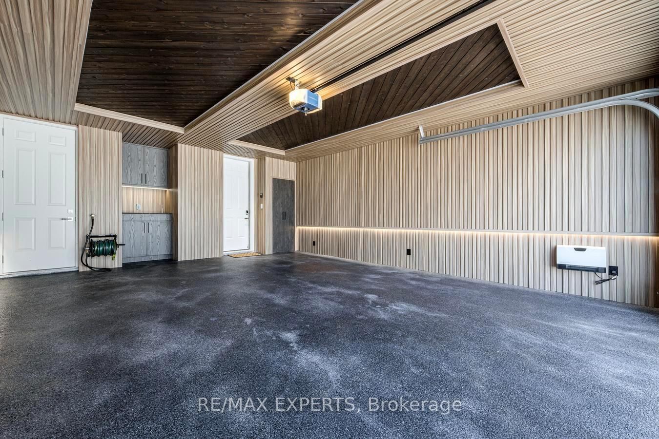 3585 Riva Avenue • Innisfil, ON photo 32