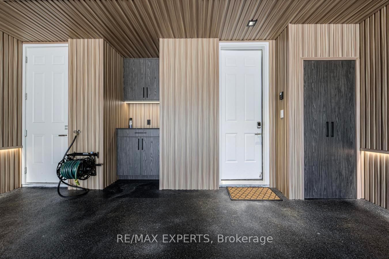 3585 Riva Avenue • Innisfil, ON photo 33