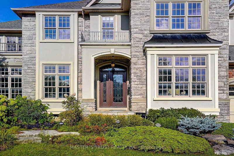 122 Angus Glen Boulevard
