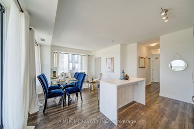 2 David Eyer Road E • #829 • Richmond Hill, ON photo 2