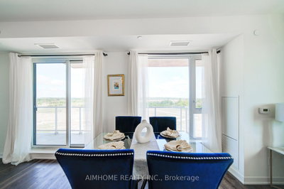 2 David Eyer Road E • #829 • Richmond Hill, ON photo 5