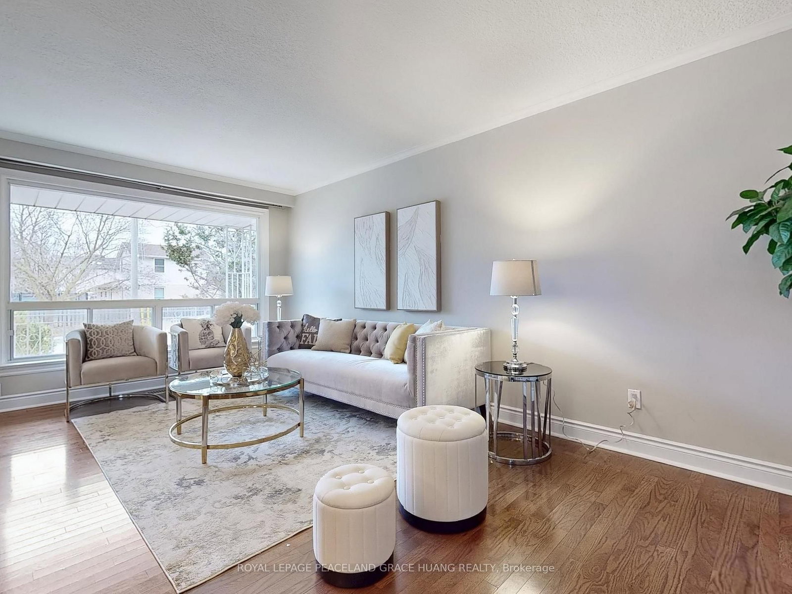 368 Balkan Road • Richmond Hill, ON photo 4