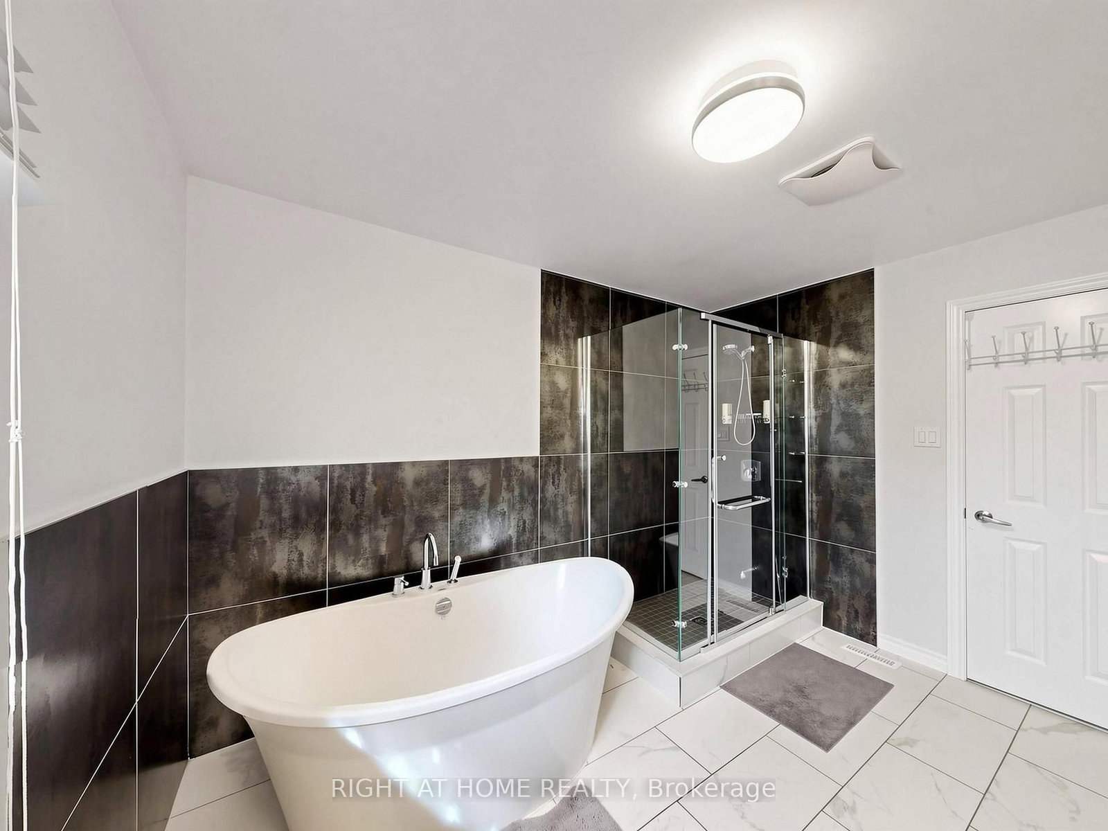 43 Topham Crescent • Richmond Hill, ON photo 27