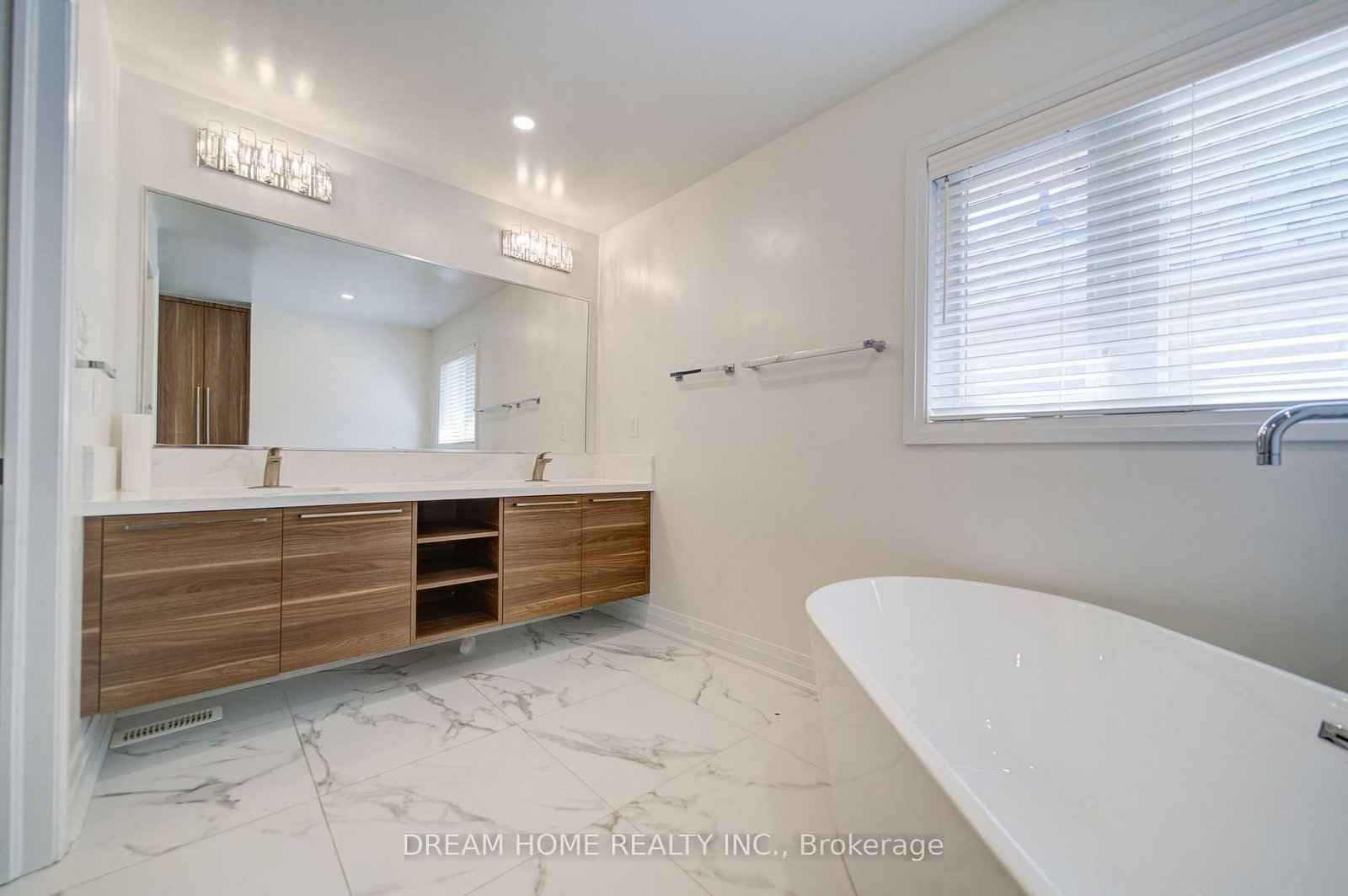 5 Silk Court • Richmond Hill, ON photo 35