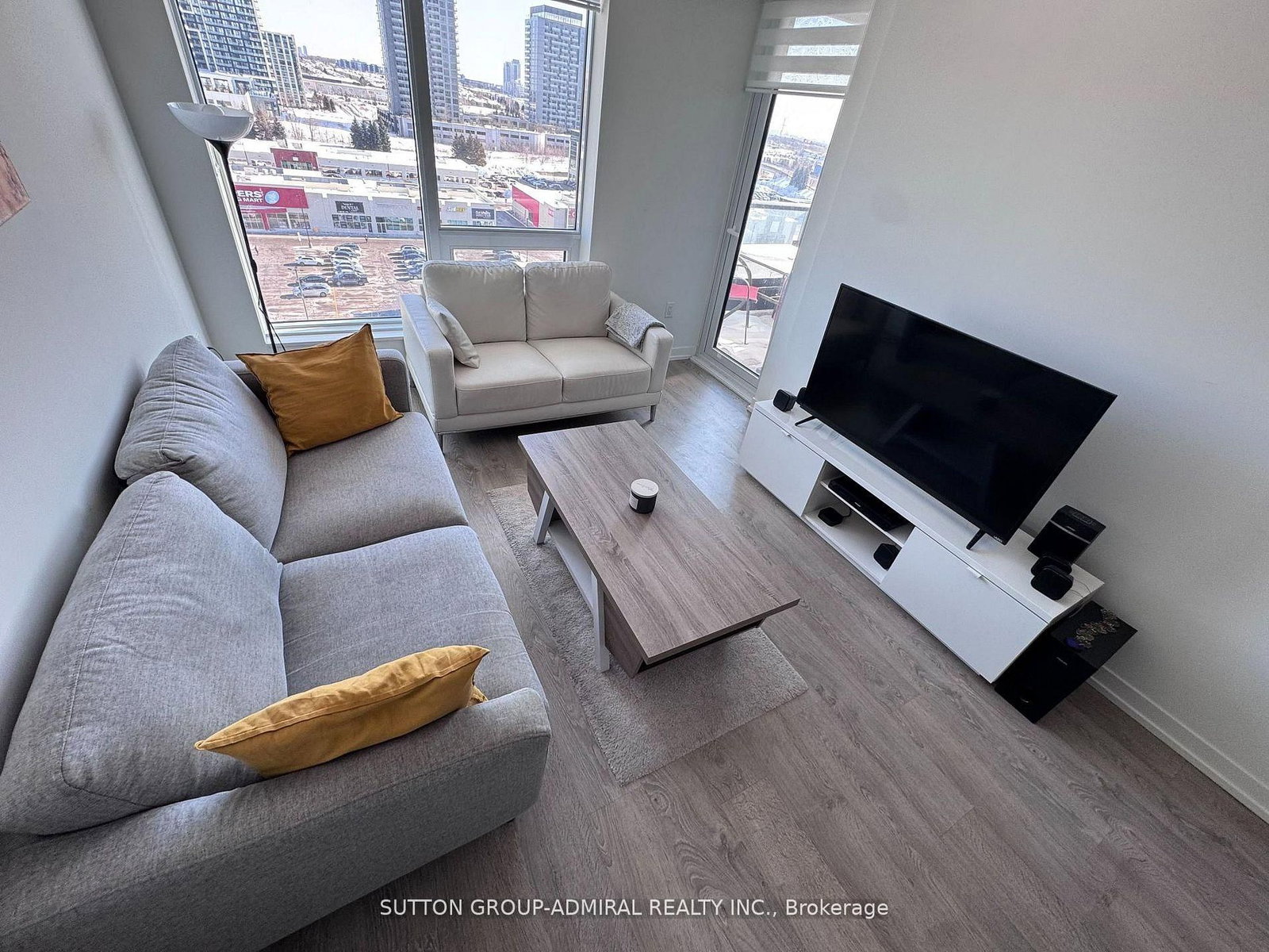 8868 Yonge Street • #1006E • Richmond Hill, ON photo 3
