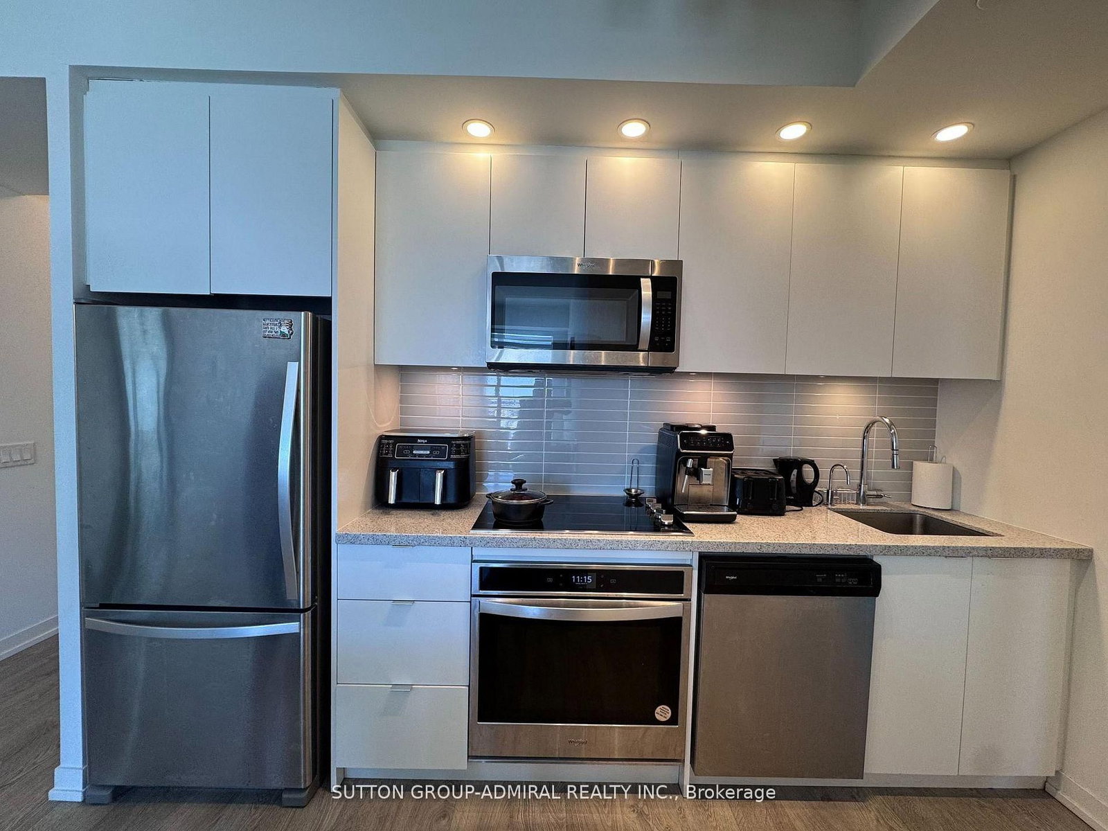 8868 Yonge Street • #1006E • Richmond Hill, ON photo 6