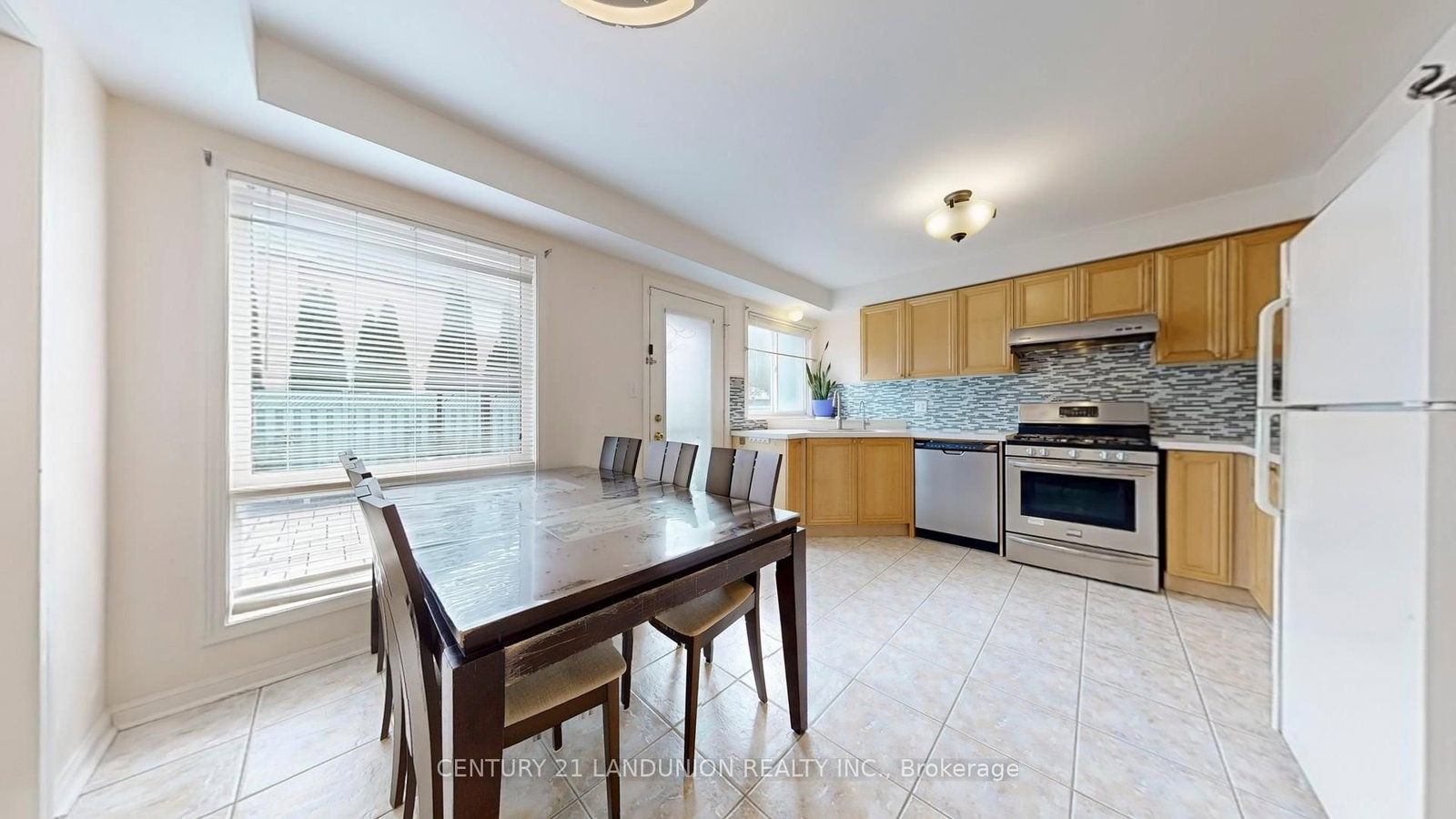 10 Majestic Drive • Markham, ON photo 17
