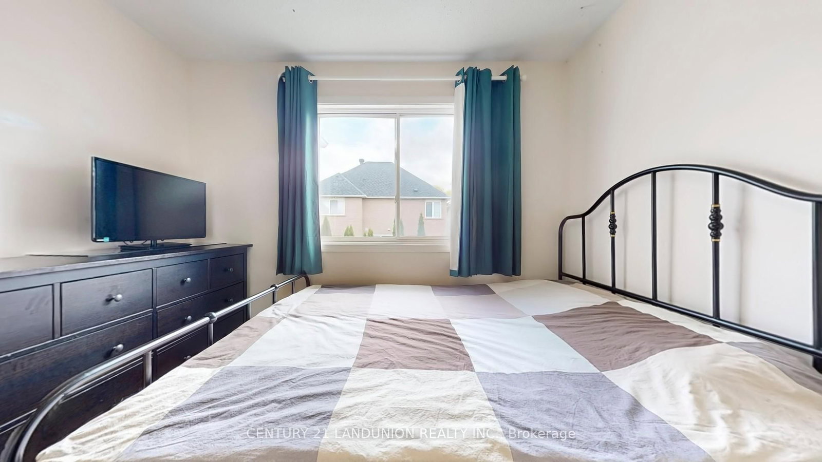 10 Majestic Drive • Markham, ON photo 36