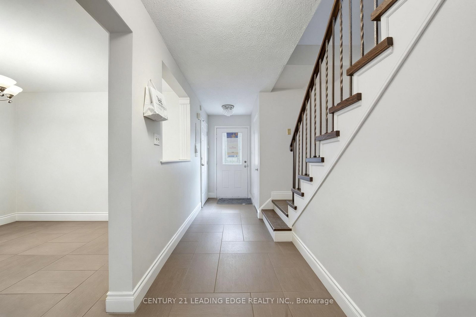 56 Sunshine Drive • Richmond Hill, ON photo 14