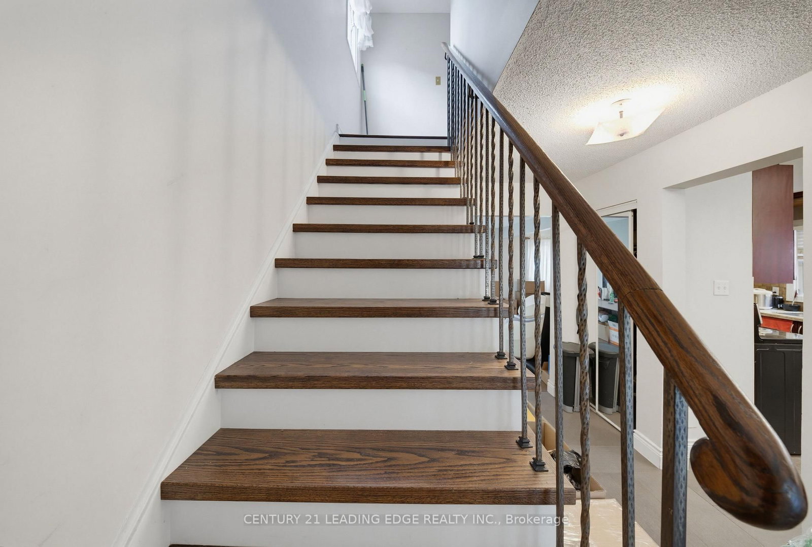 56 Sunshine Drive • Richmond Hill, ON photo 16