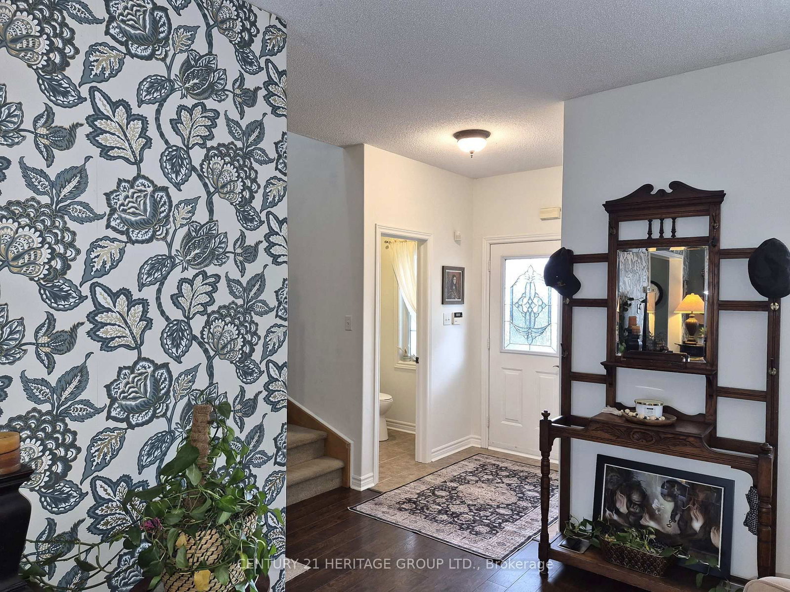 18 Yorktown Place • Georgina, ON photo 4