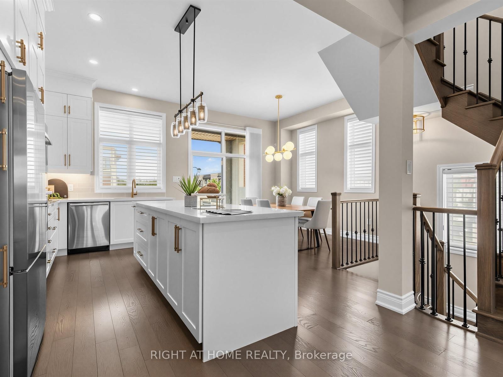 88 Crimson Forest Drive • Vaughan, ON photo 10