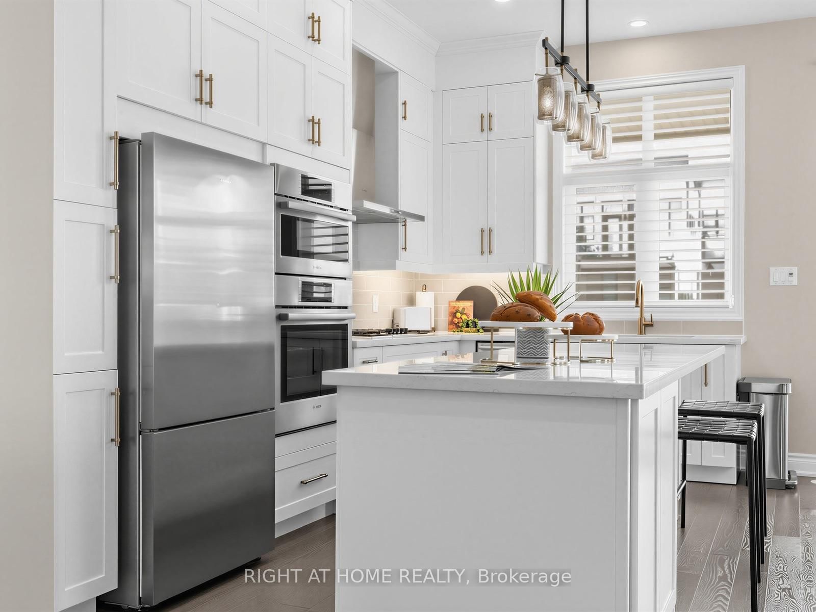 88 Crimson Forest Drive • Vaughan, ON photo 13