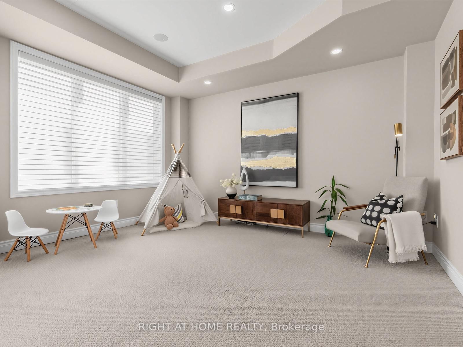 88 Crimson Forest Drive • Vaughan, ON photo 6