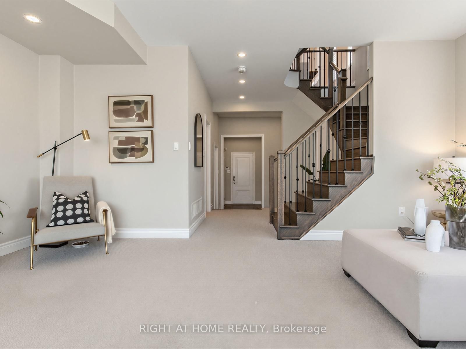 88 Crimson Forest Drive • Vaughan, ON photo 8