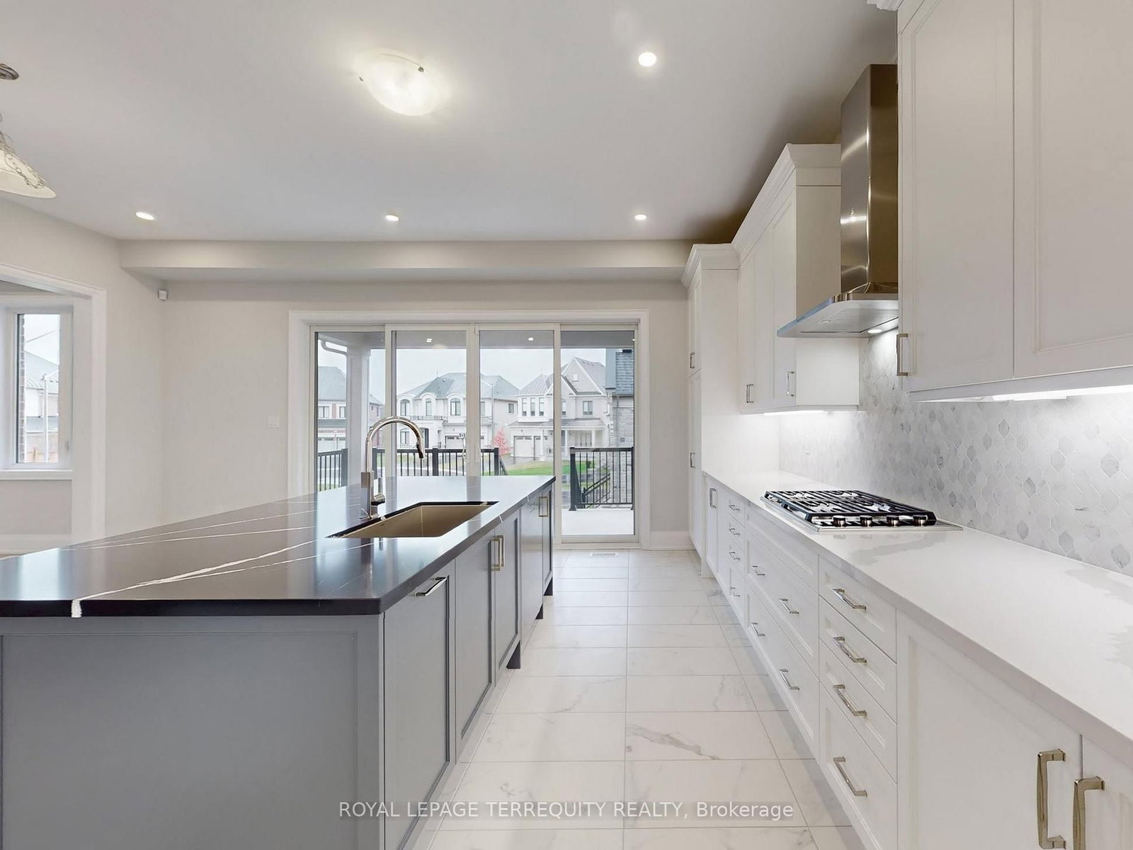 161 Cranberry Lane • Aurora, ON photo 16