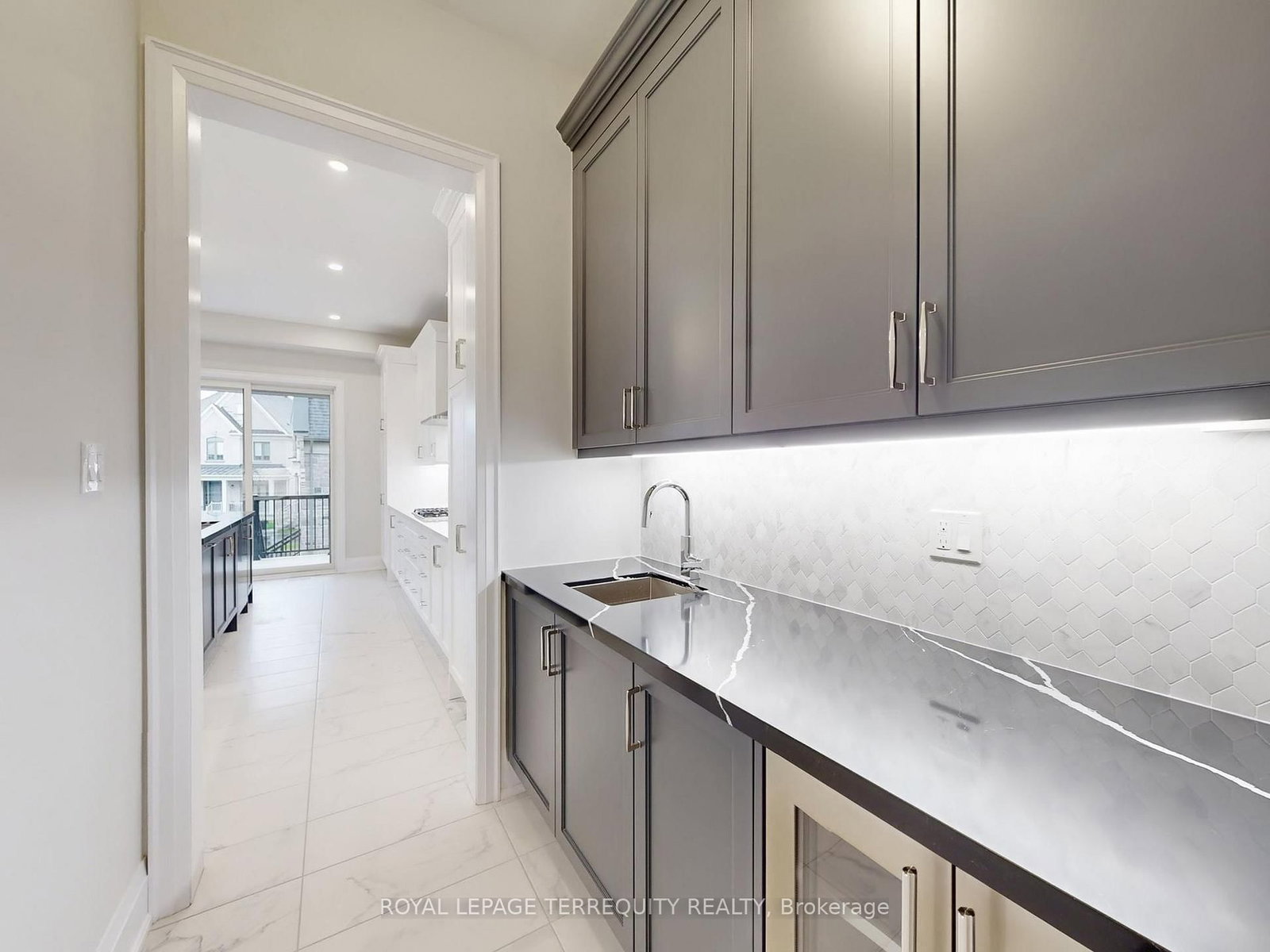 161 Cranberry Lane • Aurora, ON photo 17